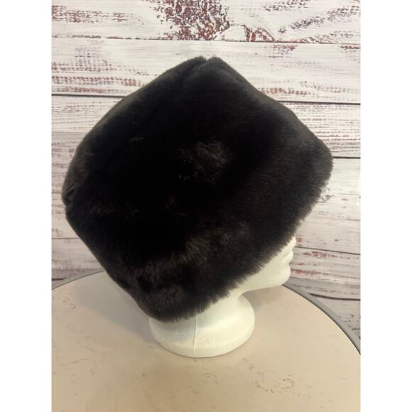 Ushanka faux fur hat black - Picture 4 of 12